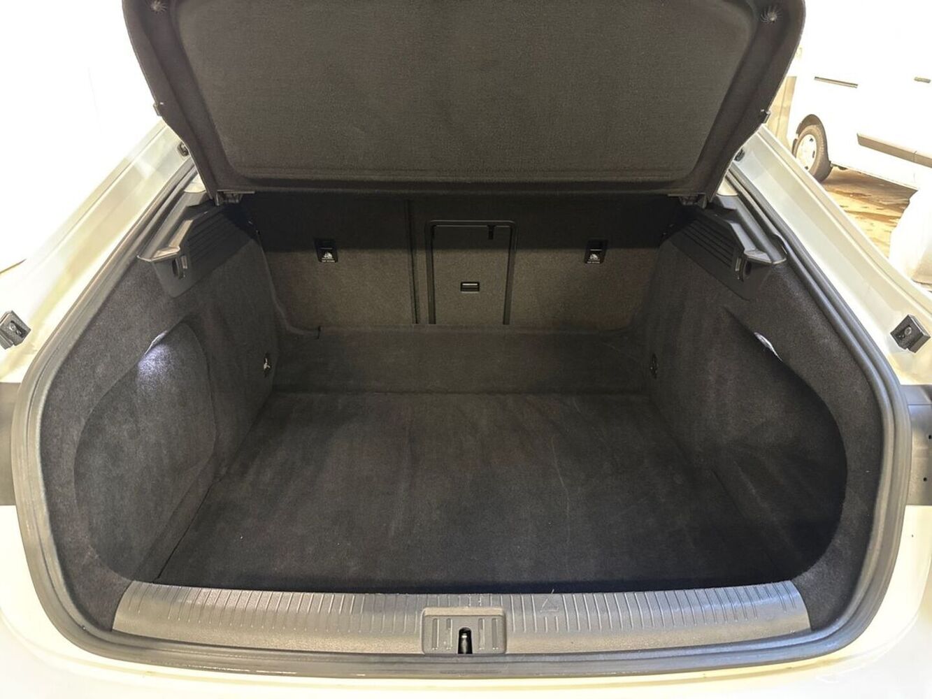 Volkswagen Arteon vaihtoauto