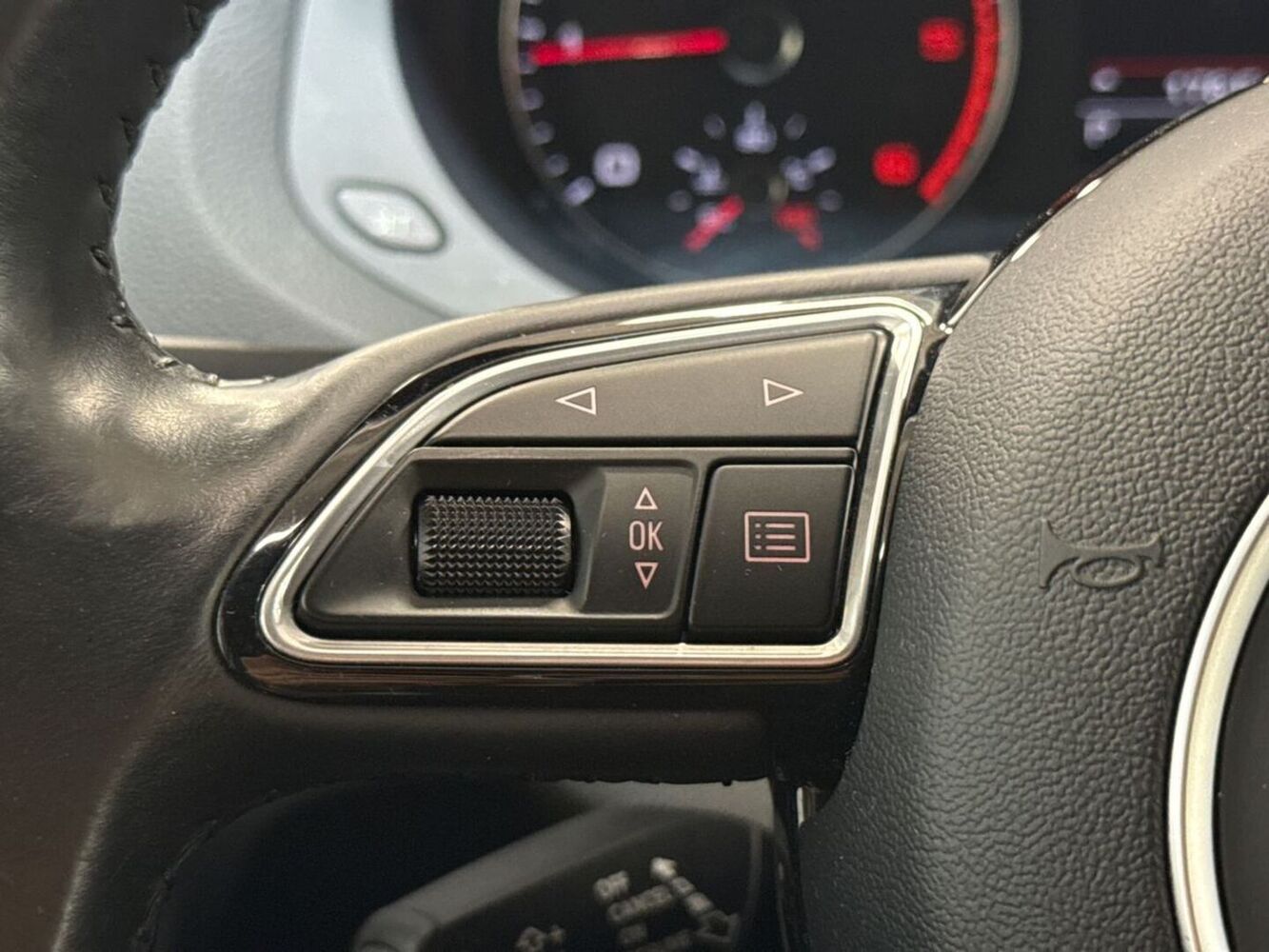 Audi Q3 vaihtoauto