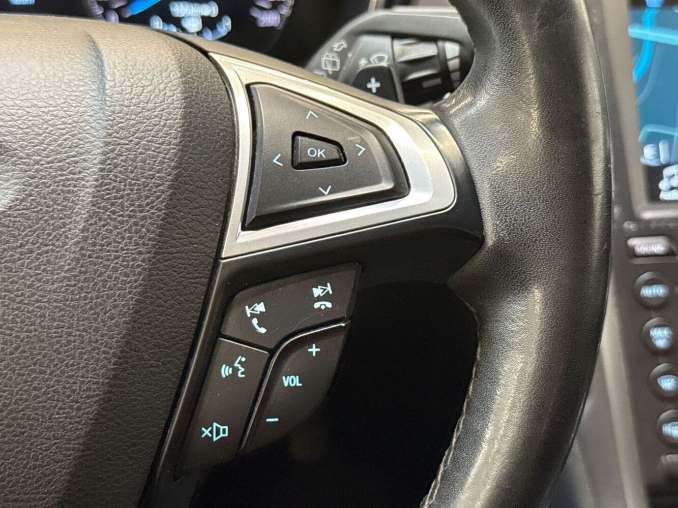 Ford Mondeo vaihtoauto