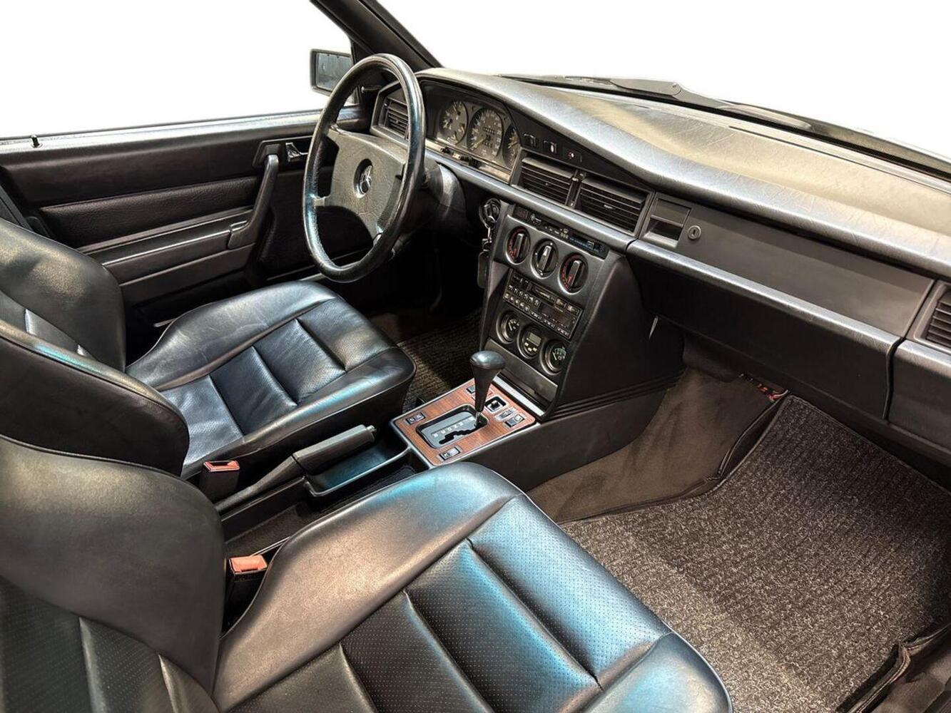 Mercedes-Benz 190 vaihtoauto