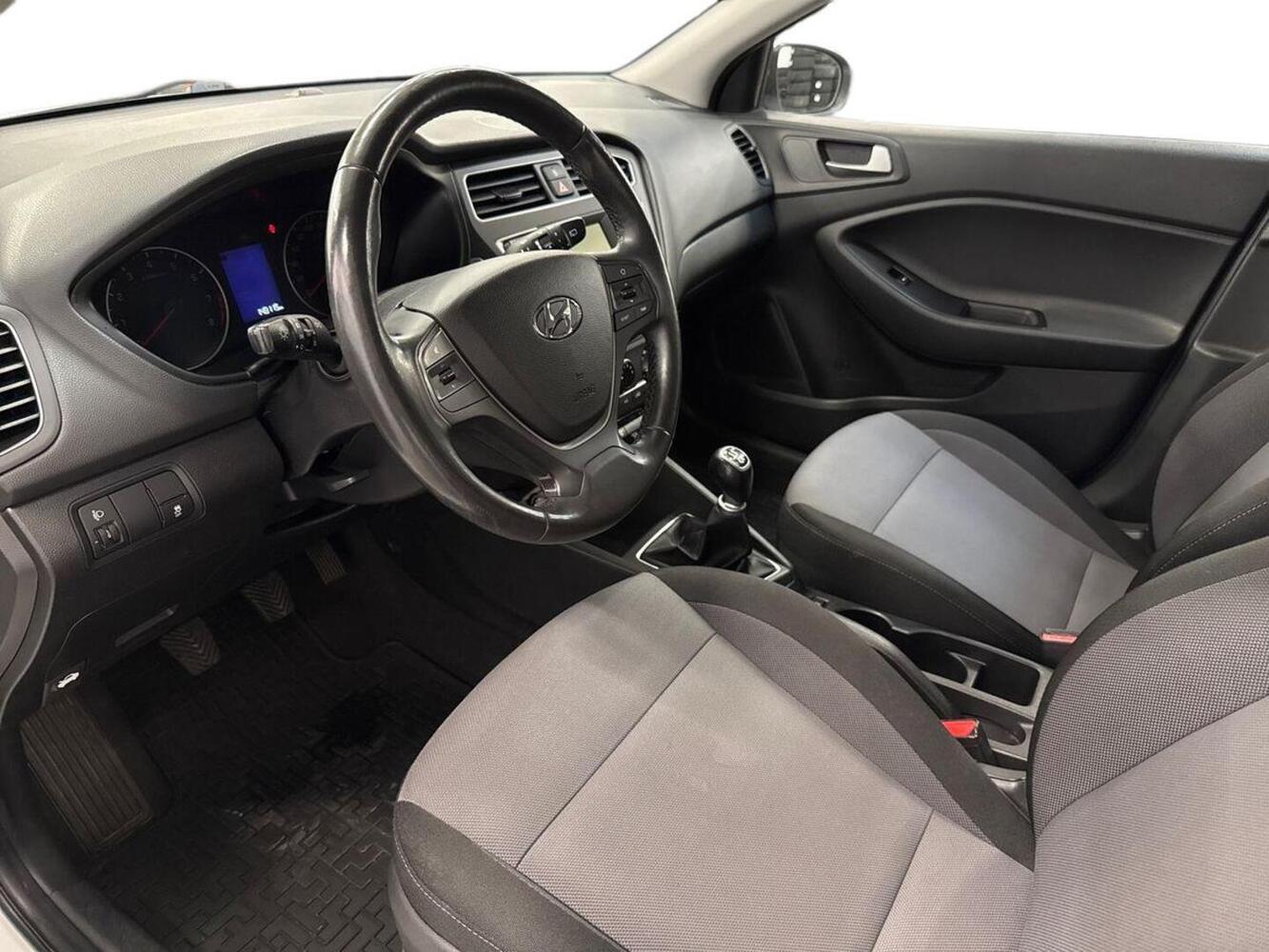 Hyundai i20 Hatchback vaihtoauto