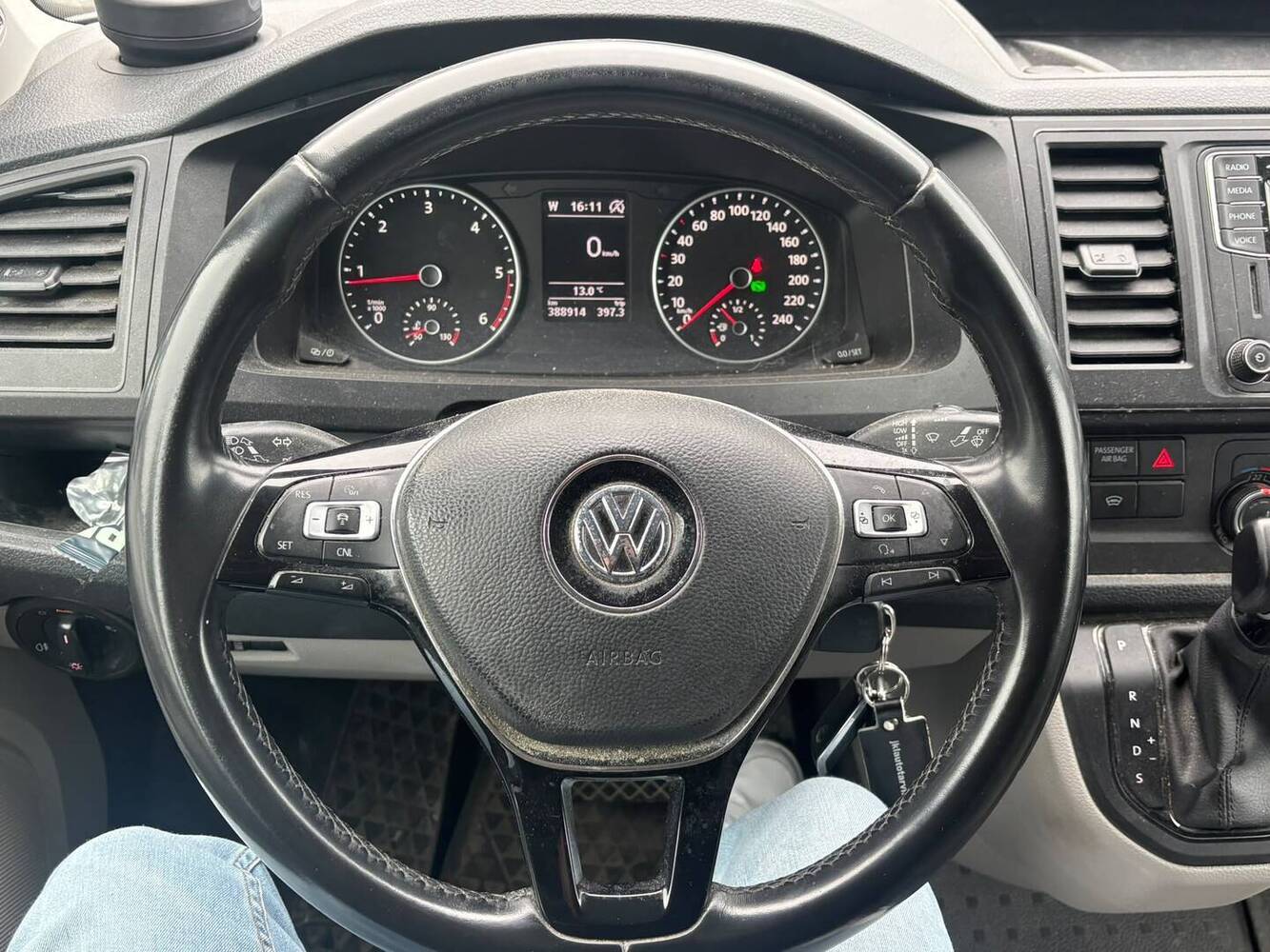 Volkswagen Transporter vaihtoauto