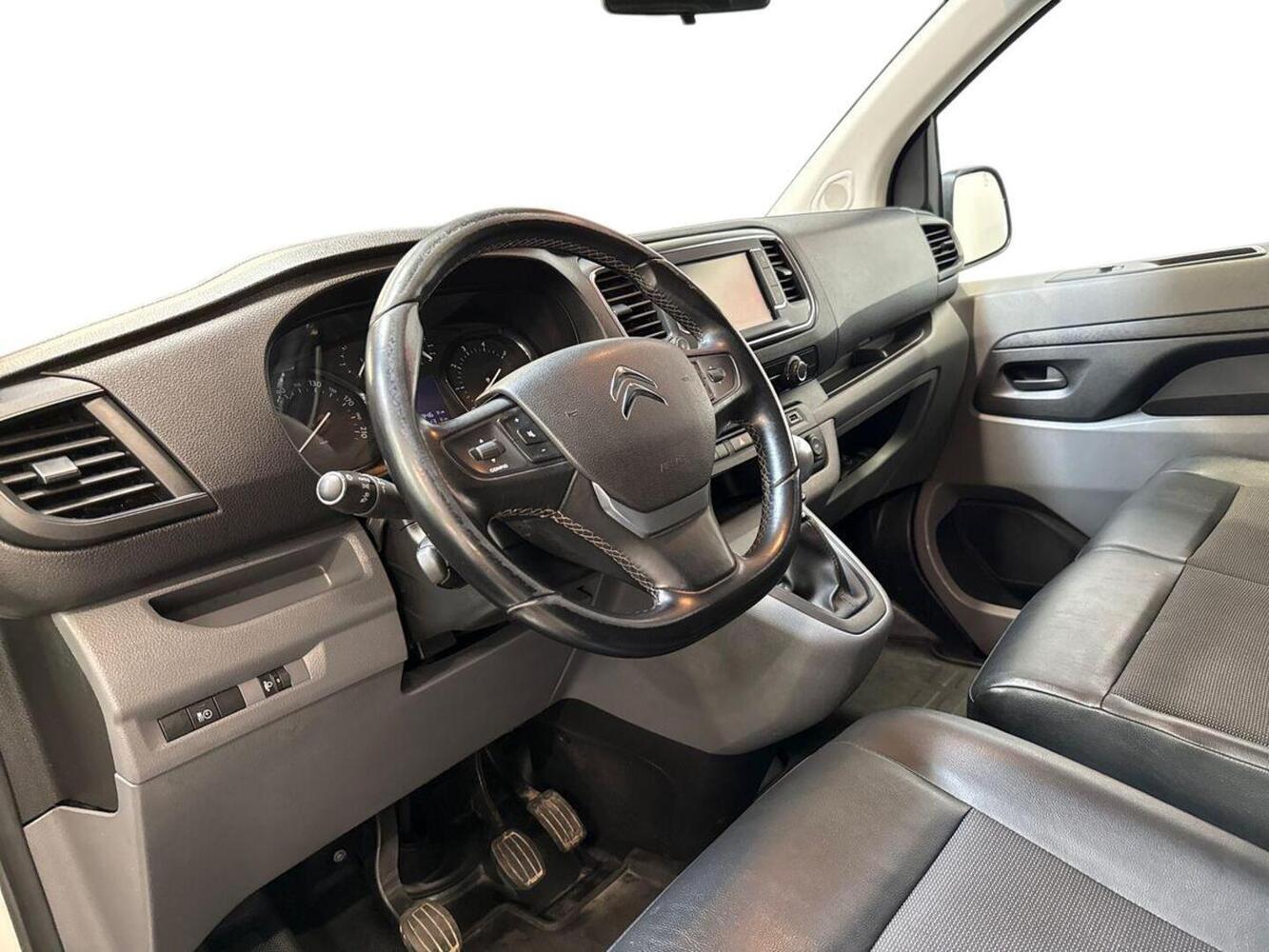 Citroën Jumpy vaihtoauto