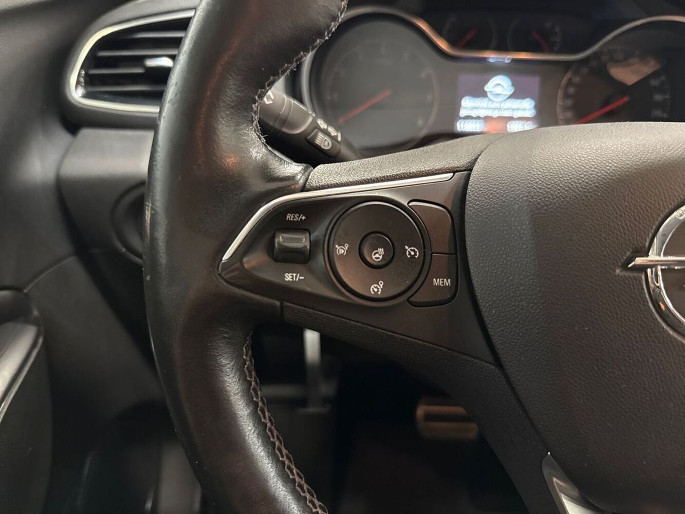 Opel Grandland X vaihtoauto