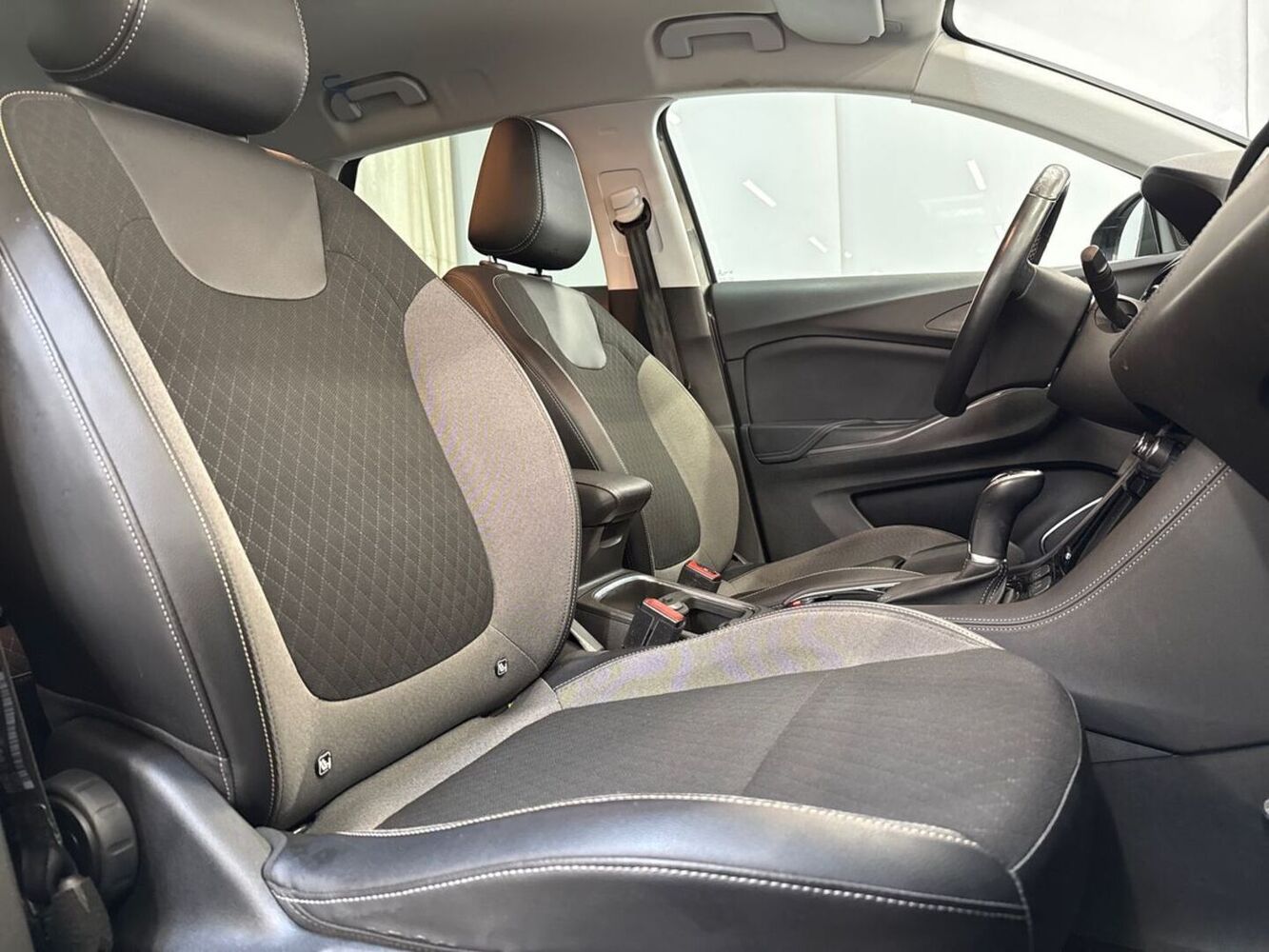 Opel Grandland X vaihtoauto