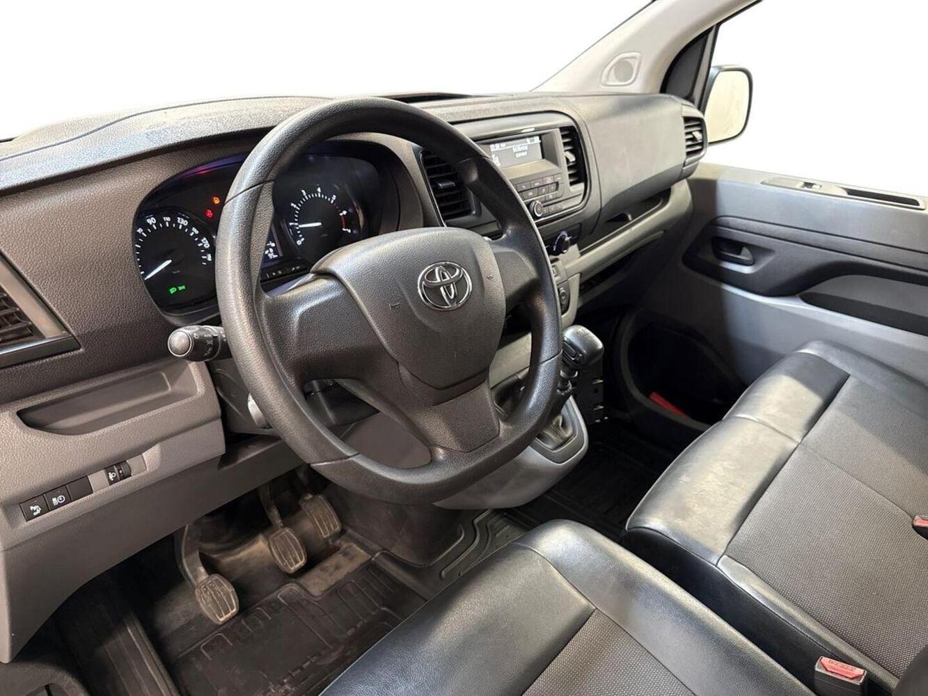 Toyota Proace vaihtoauto