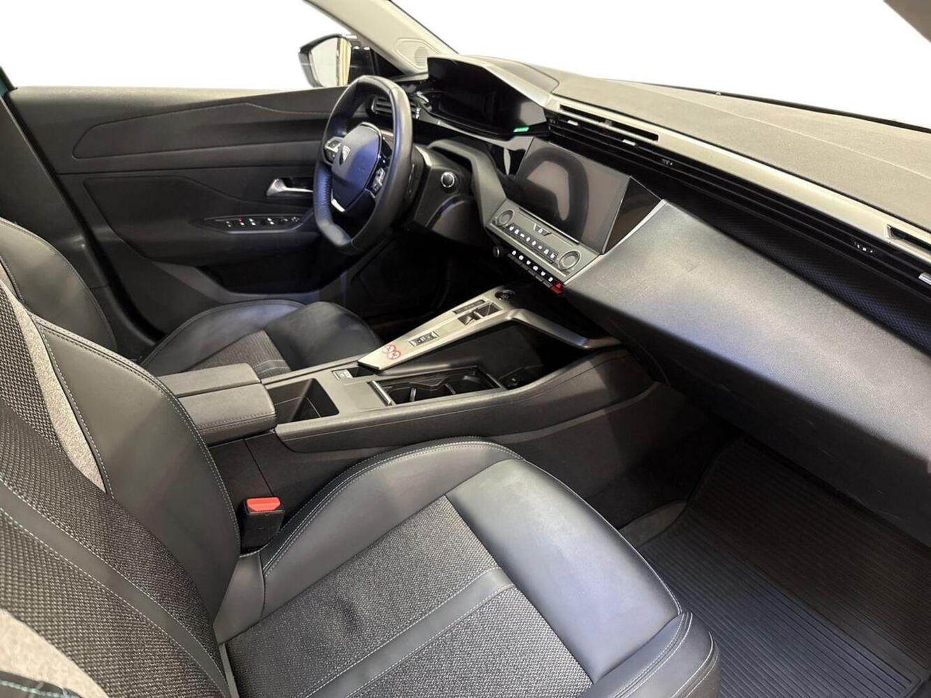 Peugeot 308 vaihtoauto