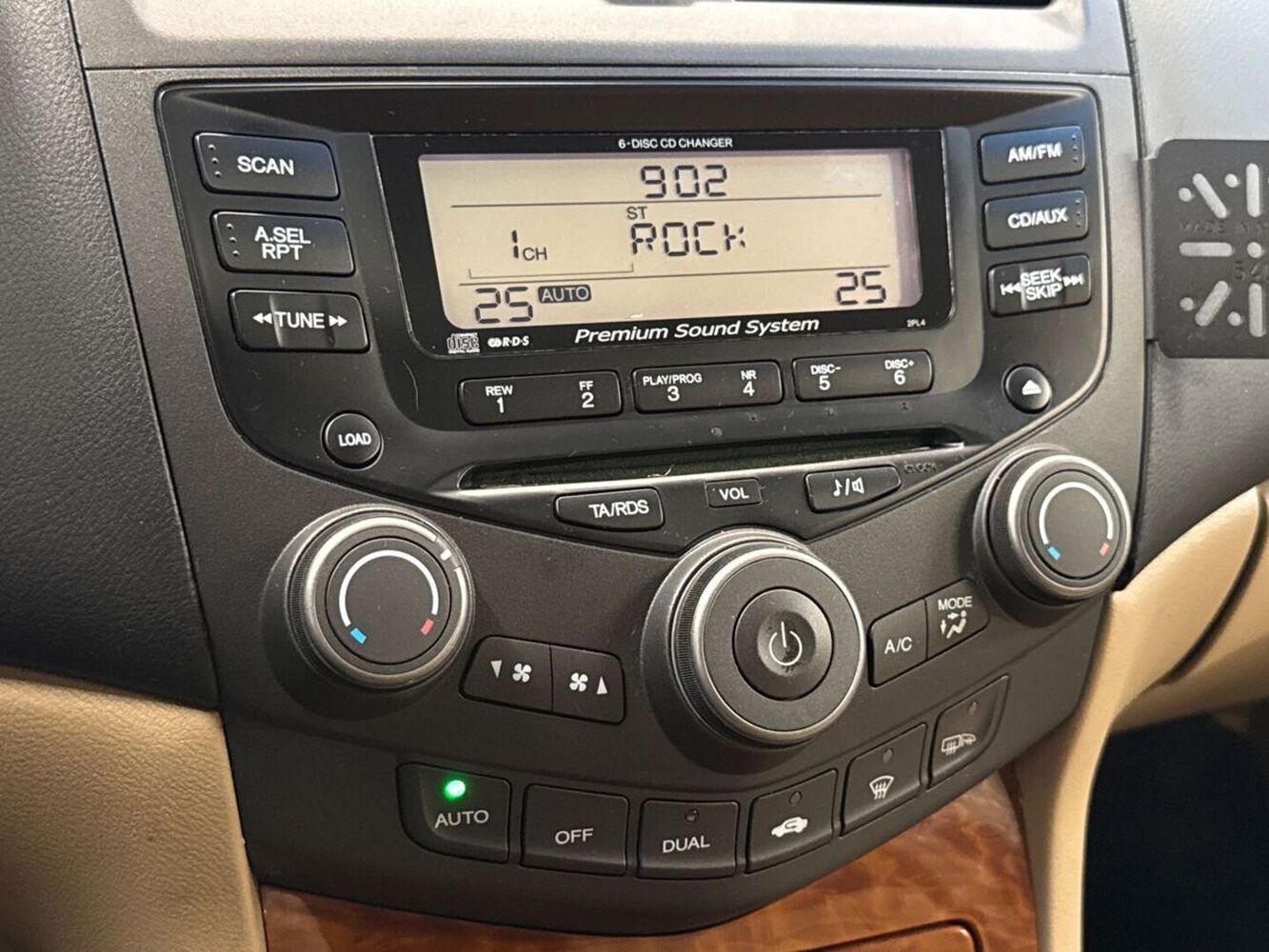 Honda Accord vaihtoauto
