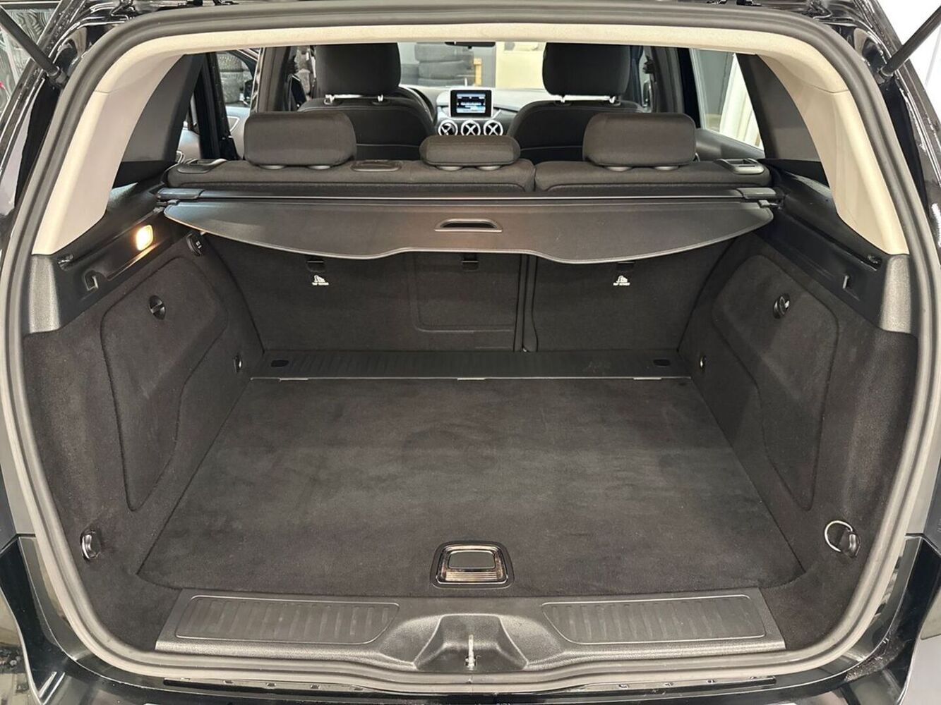 Mercedes-Benz B vaihtoauto