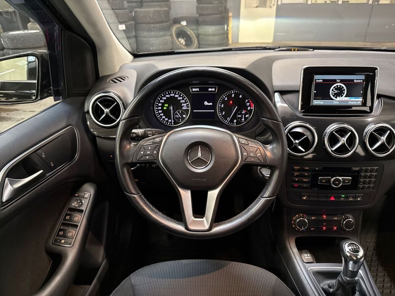 Mercedes-Benz B vaihtoauto