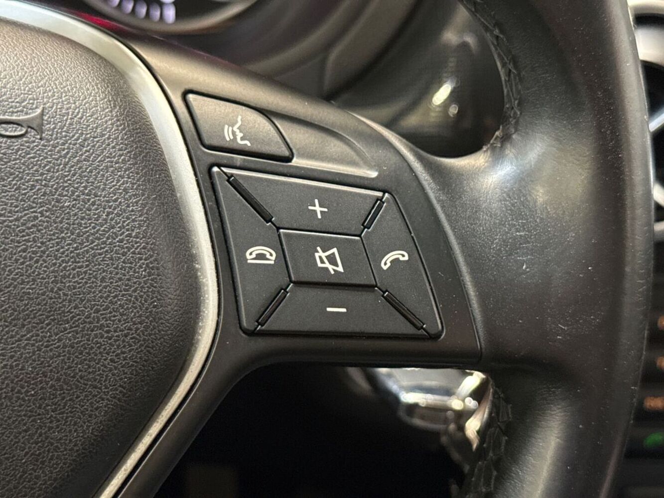 Mercedes-Benz B vaihtoauto