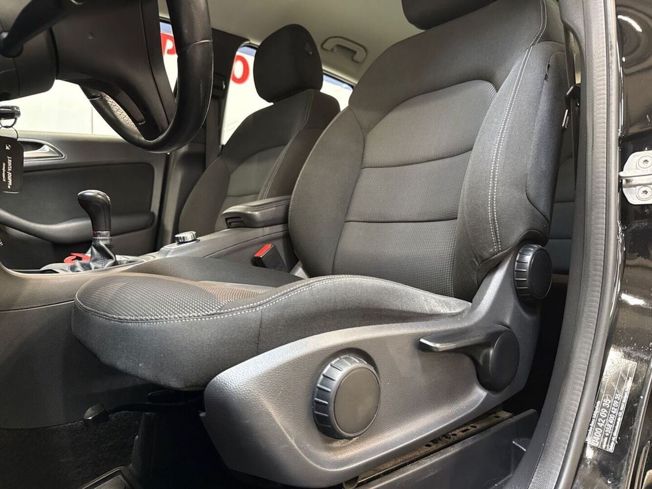 Mercedes-Benz B vaihtoauto
