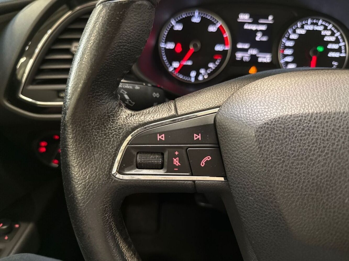 SEAT Leon vaihtoauto