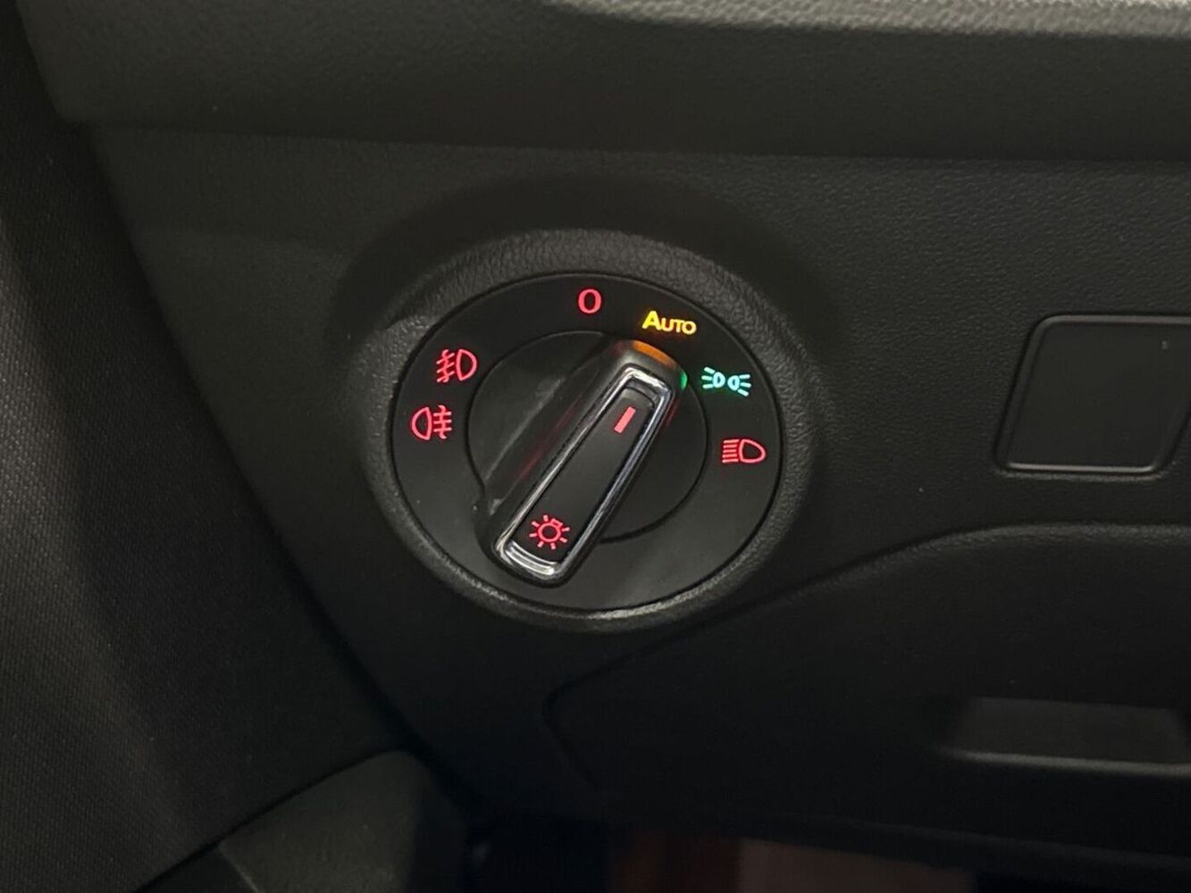 SEAT Leon vaihtoauto