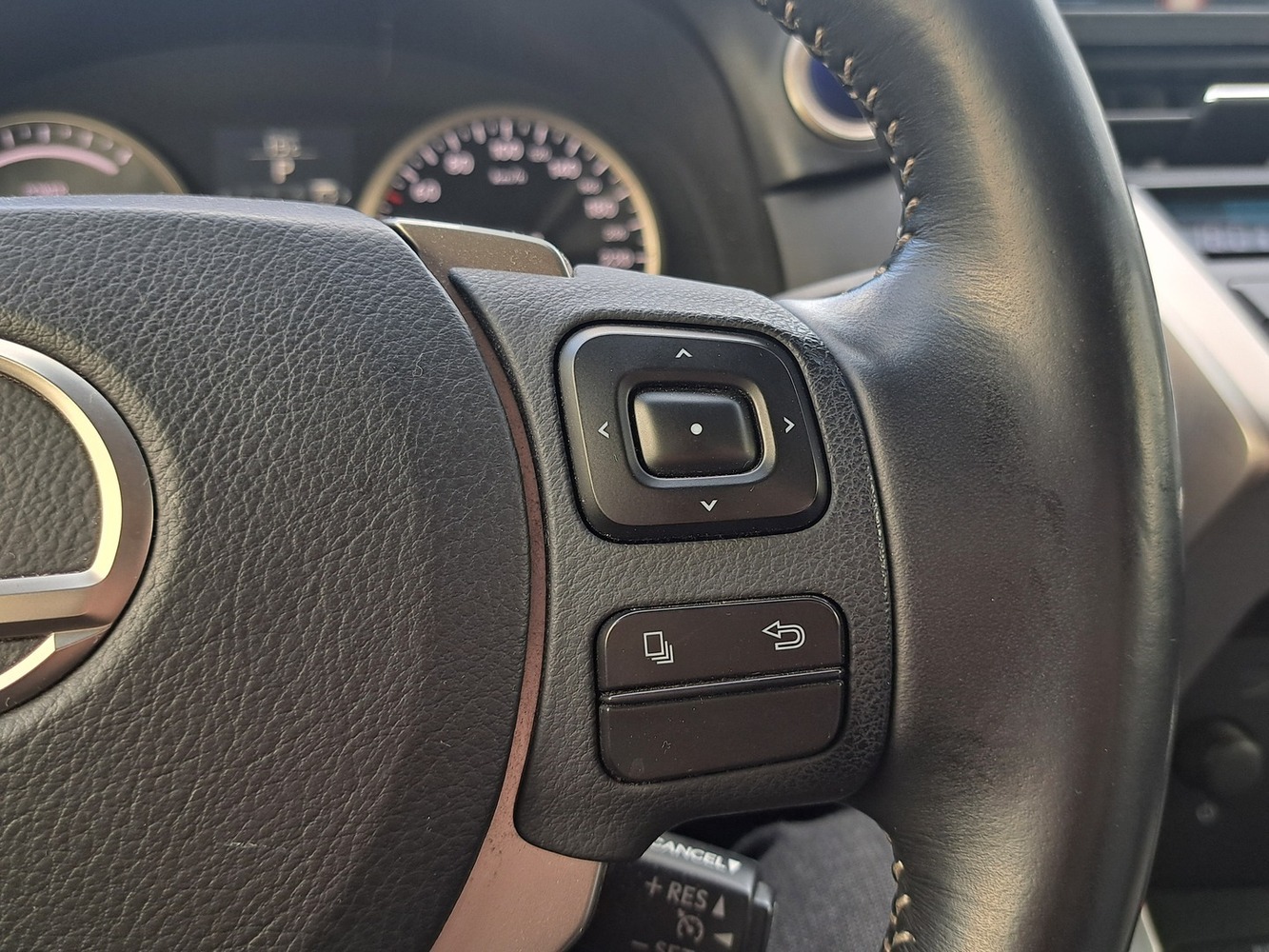 Lexus NX vaihtoauto