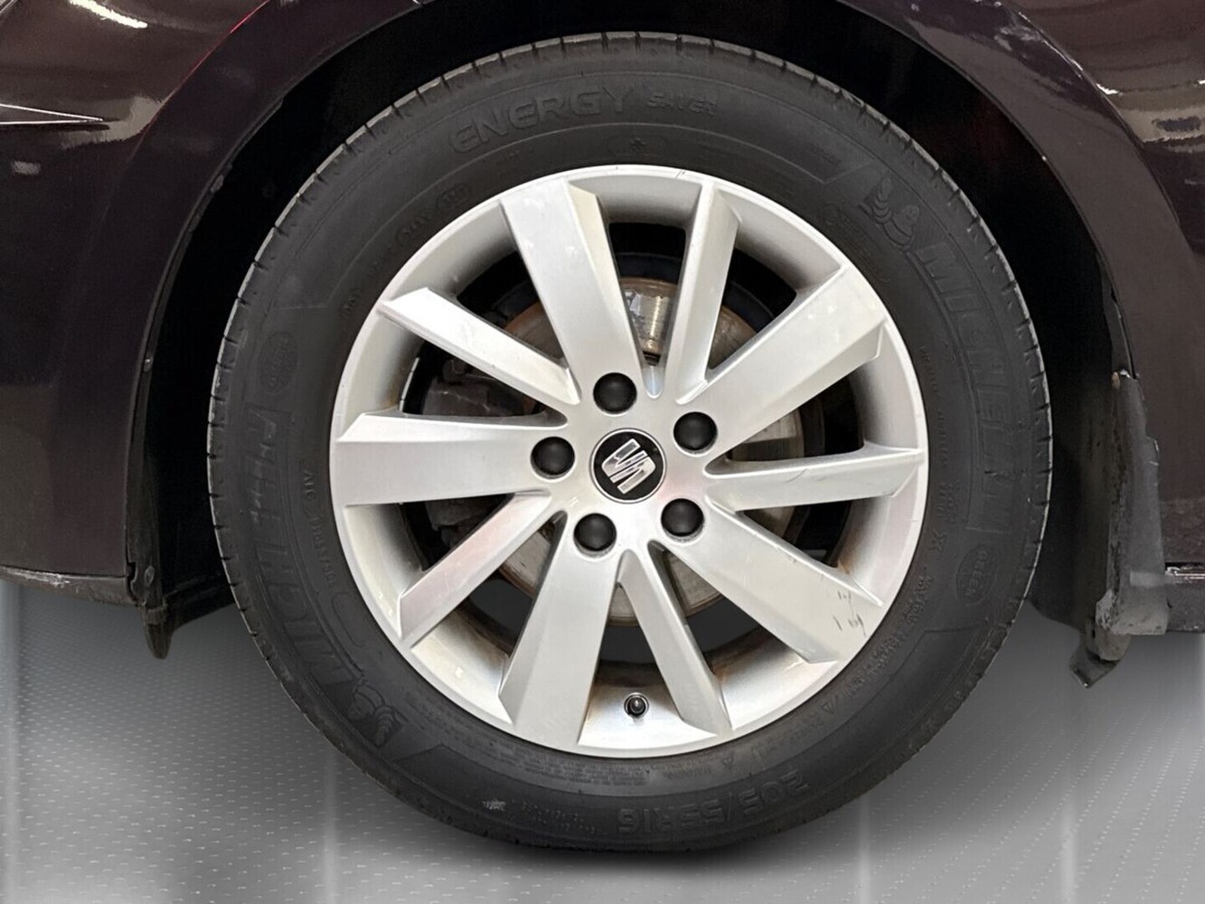 SEAT Leon vaihtoauto