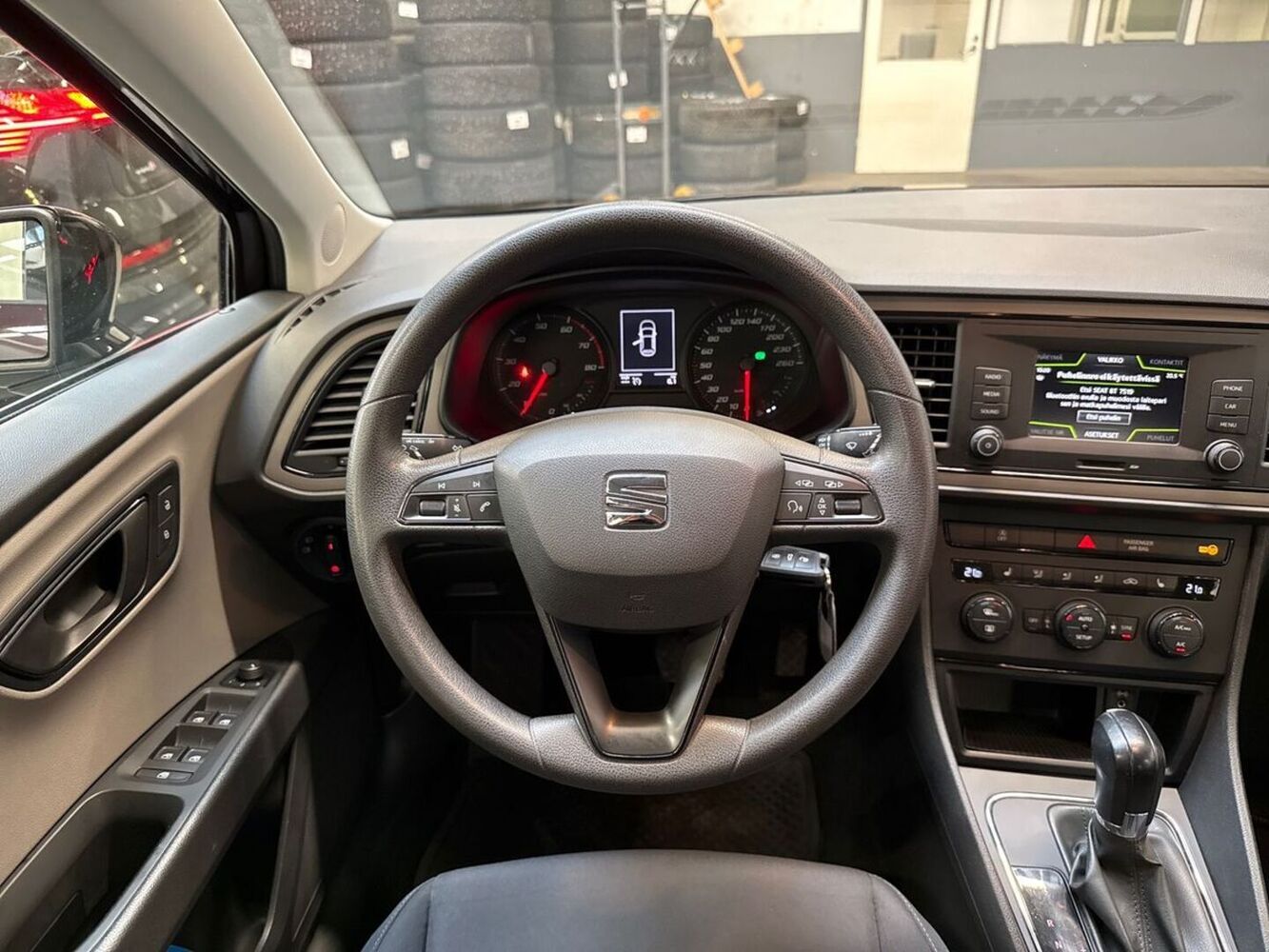 SEAT Leon vaihtoauto