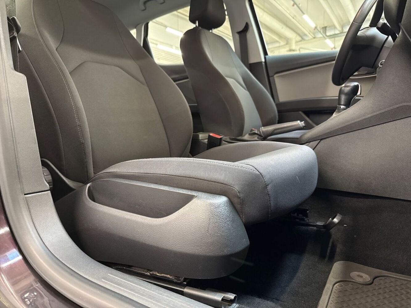 SEAT Leon vaihtoauto