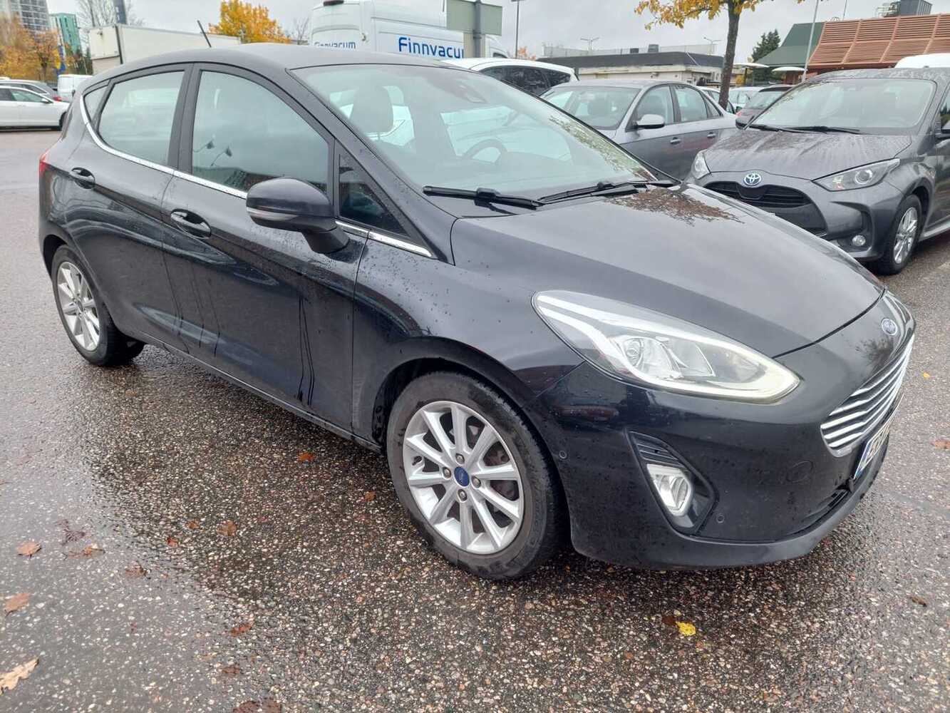 Ford Fiesta vaihtoauto