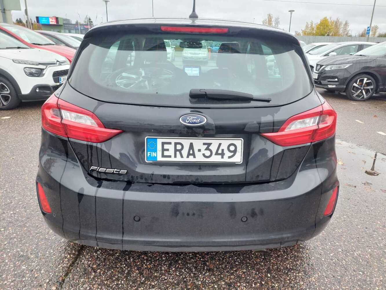 Ford Fiesta vaihtoauto
