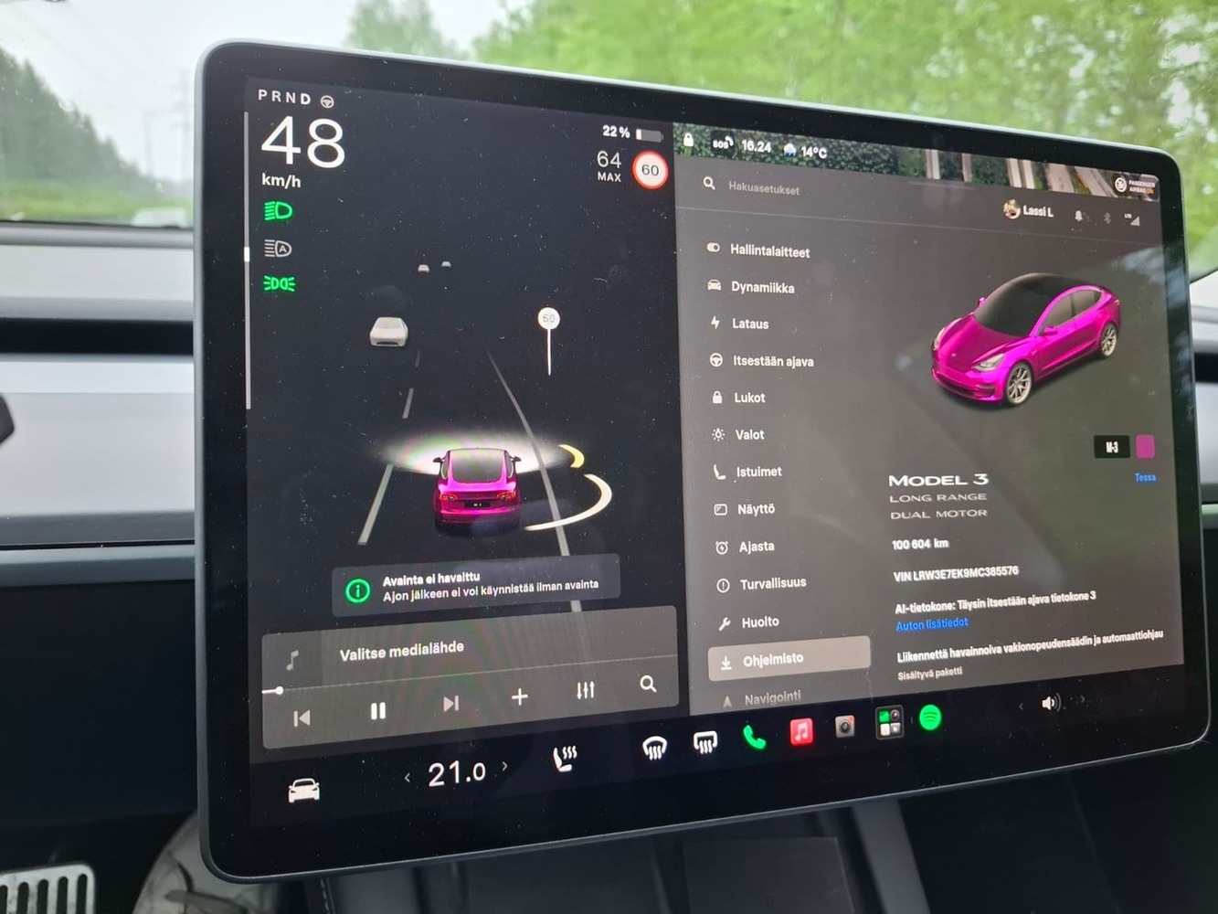 Tesla Model 3 vaihtoauto