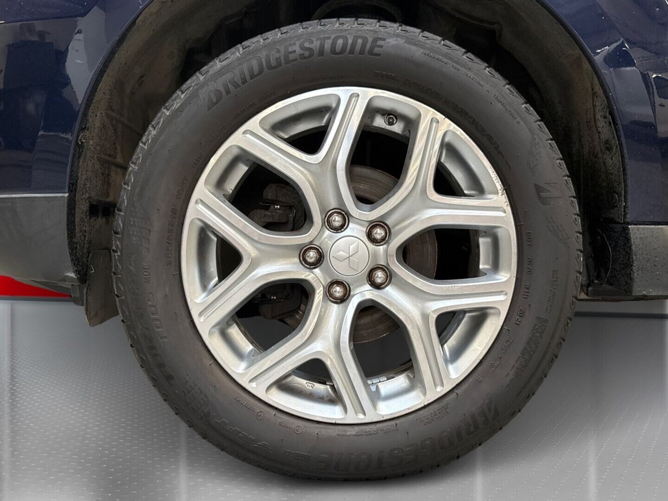 Mitsubishi Outlander vaihtoauto
