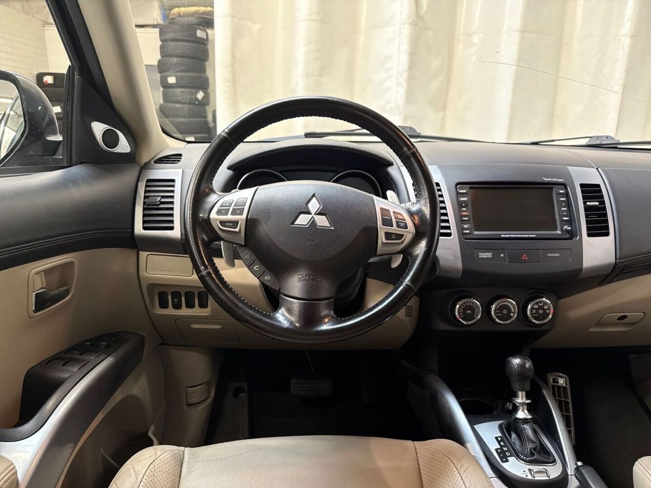Mitsubishi Outlander vaihtoauto
