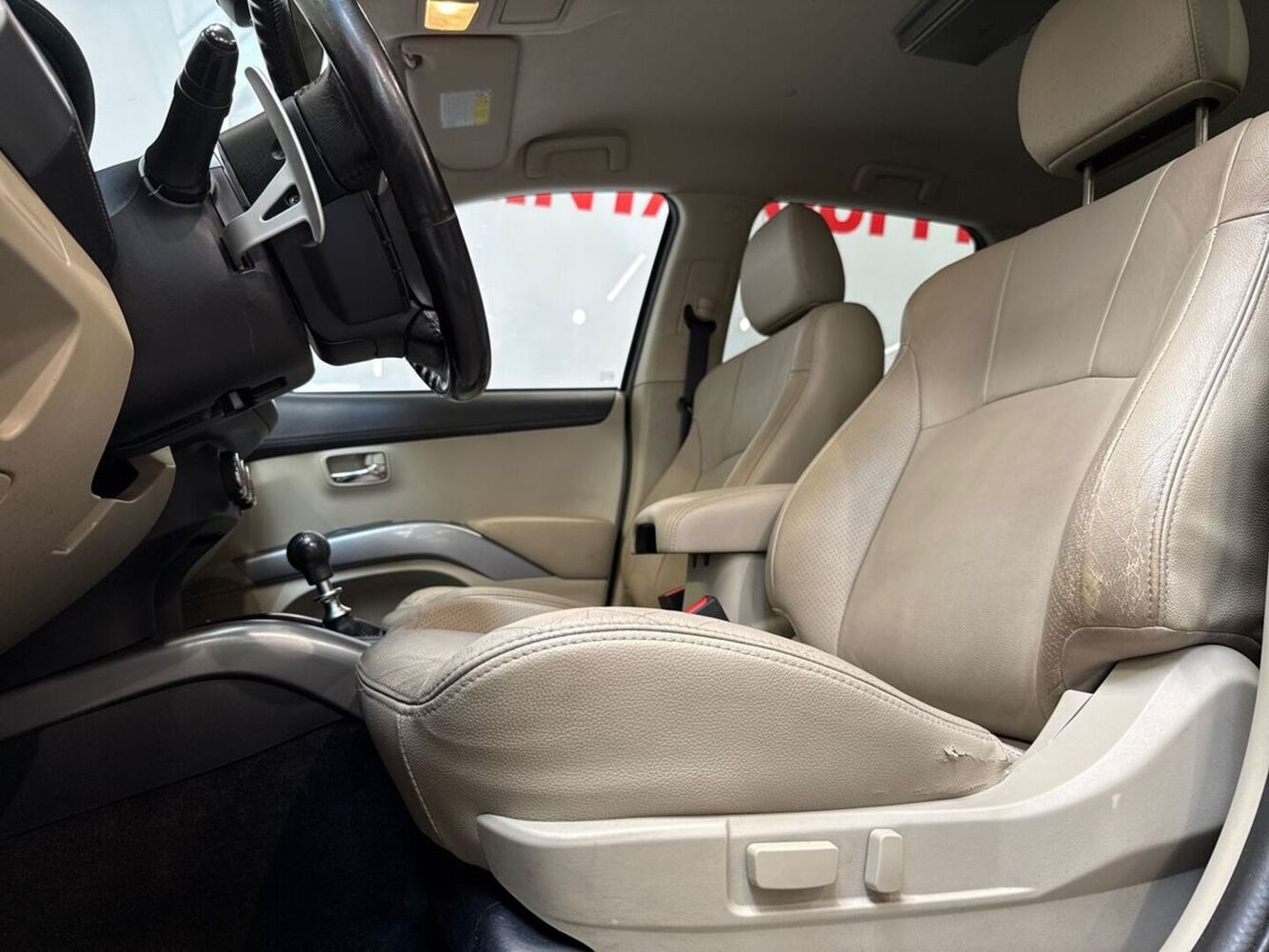 Mitsubishi Outlander vaihtoauto