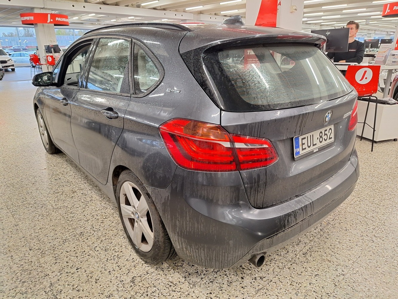BMW 225 vaihtoauto