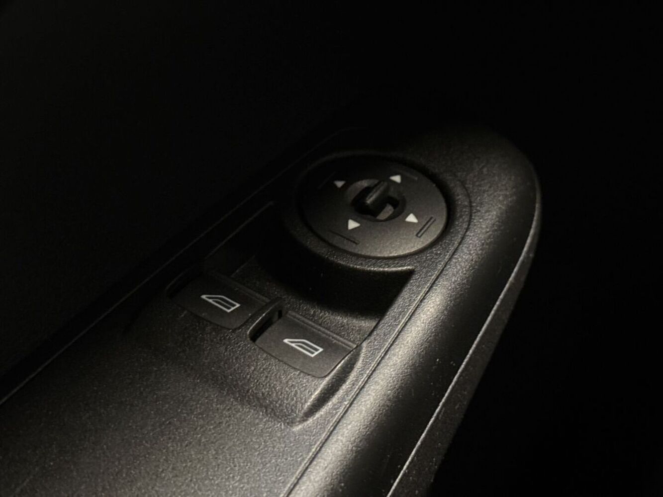 Ford Transit Courier vaihtoauto