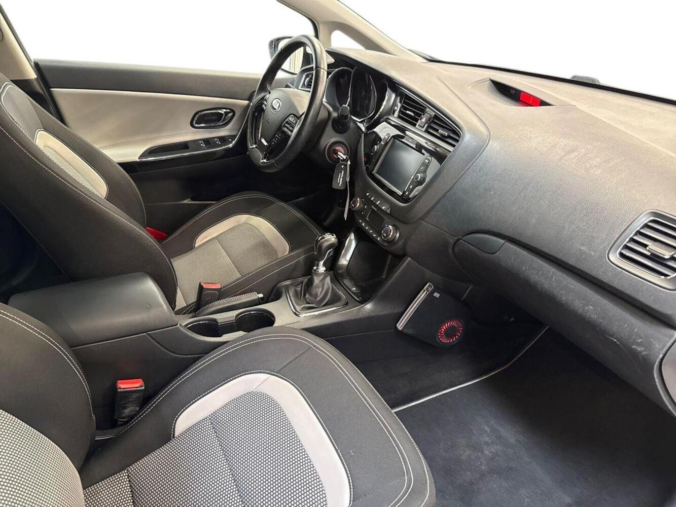 Kia Ceed vaihtoauto