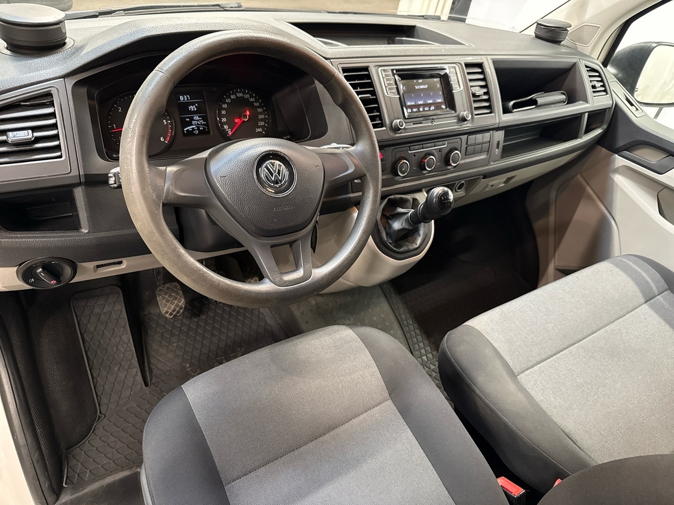 Volkswagen Transporter vaihtoauto