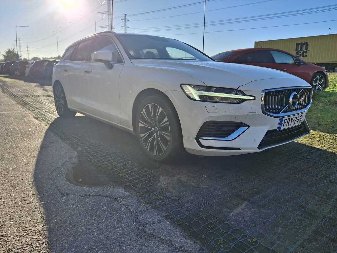 Volvo V60 vaihtoauto