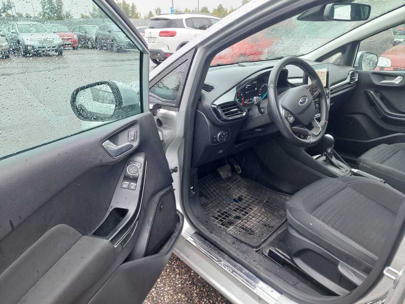 Ford Fiesta vaihtoauto