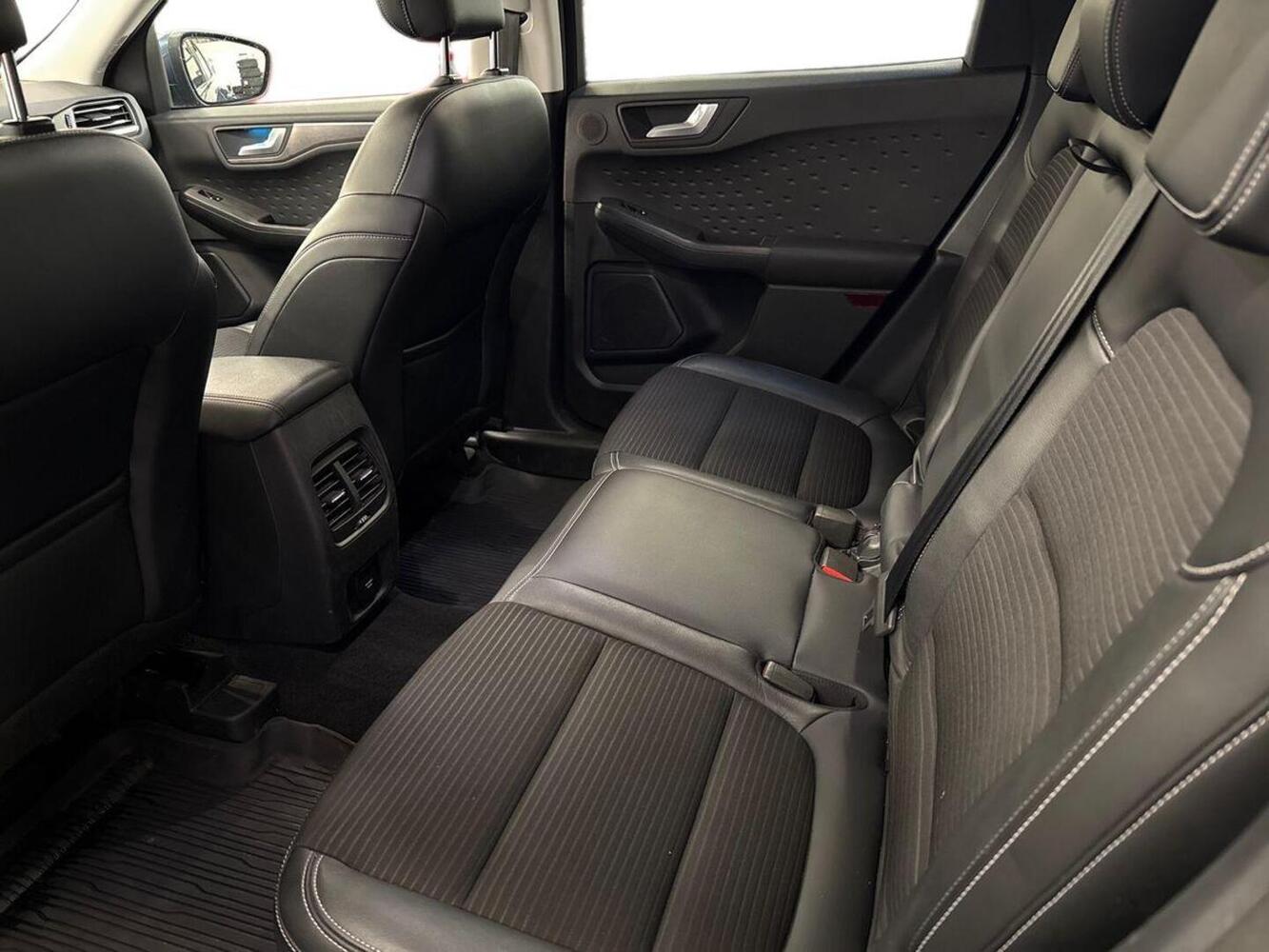 Ford Kuga vaihtoauto