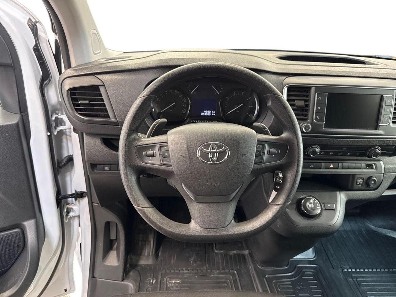 Toyota Proace vaihtoauto
