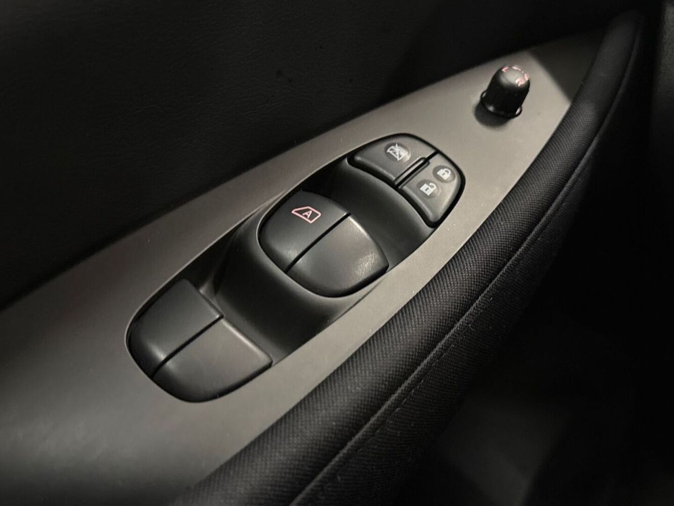 Nissan Leaf vaihtoauto