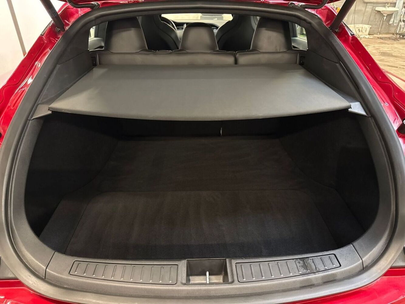 Tesla Model S vaihtoauto