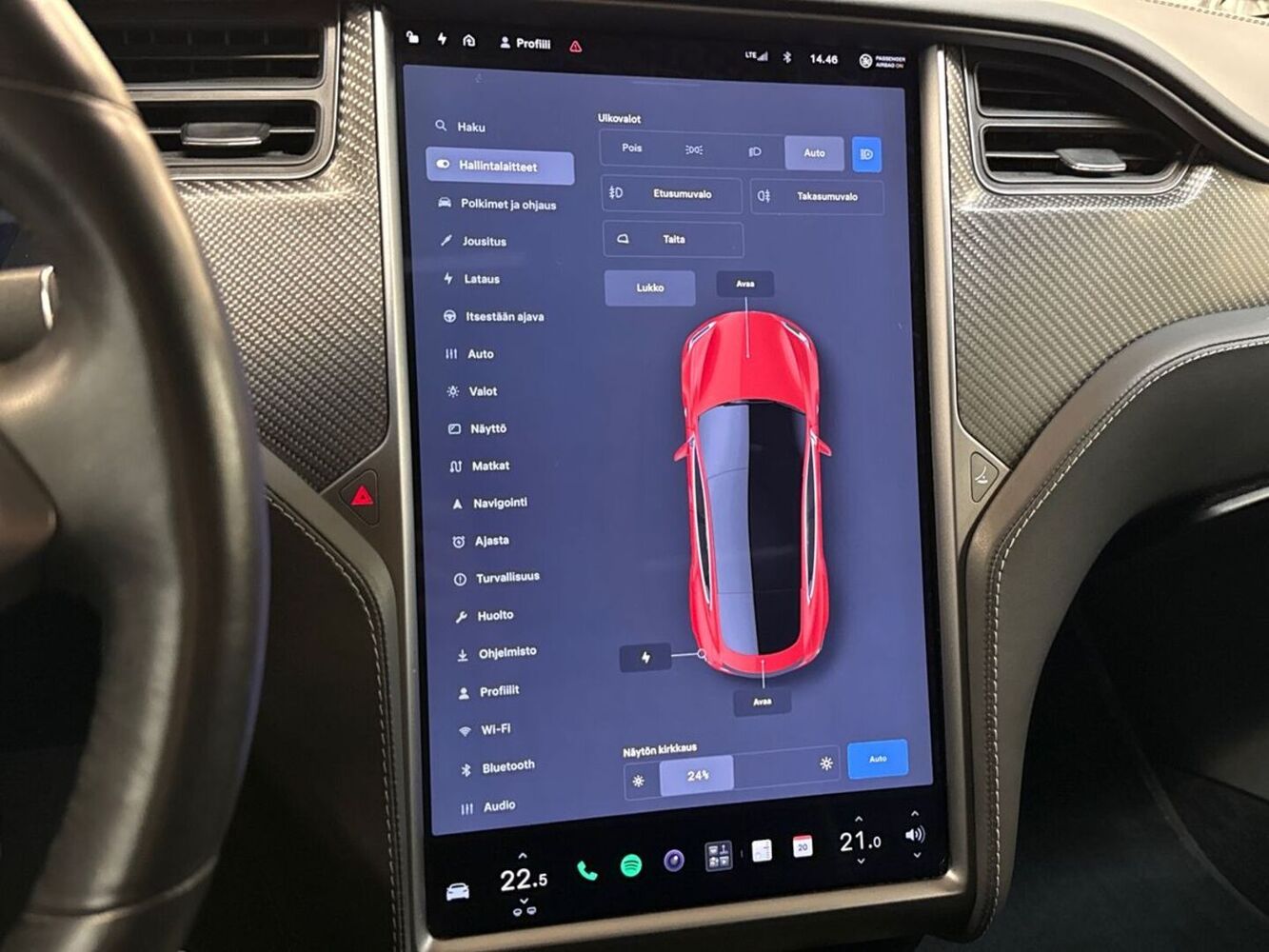 Tesla Model S vaihtoauto