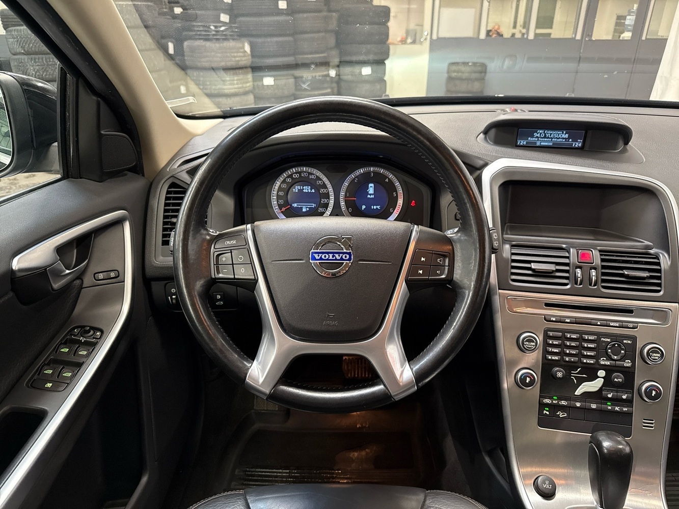 Volvo XC60 vaihtoauto
