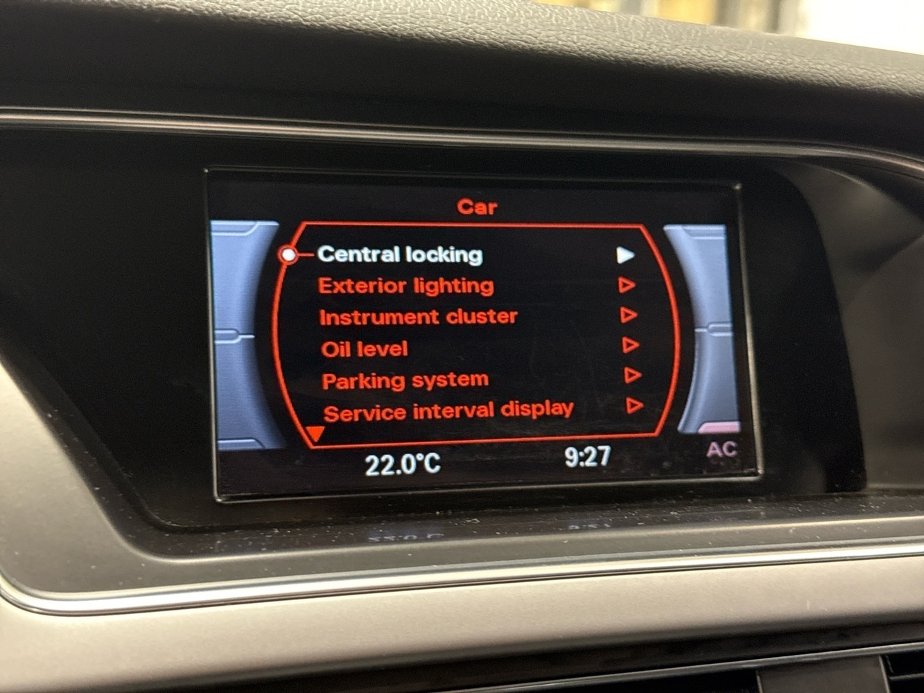 Audi A4 vaihtoauto