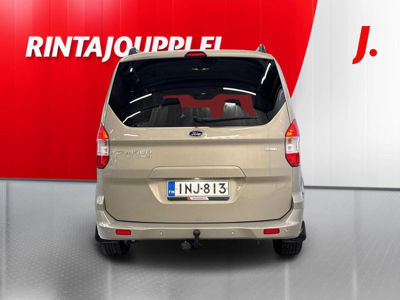 Ford Tourneo Courier vaihtoauto