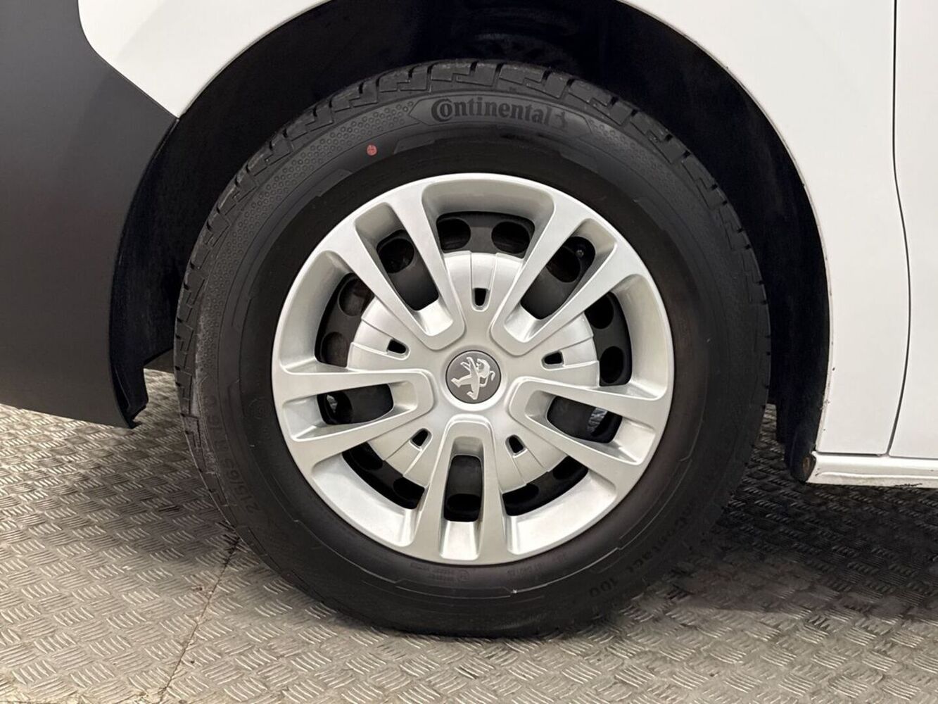 Peugeot Expert vaihtoauto