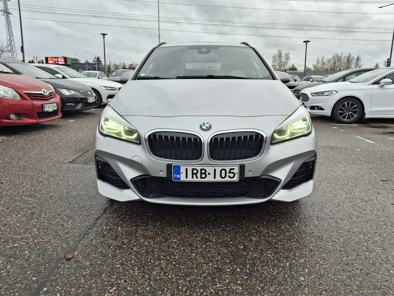 BMW 225 vaihtoauto