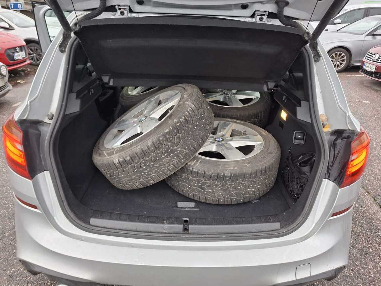 BMW 225 vaihtoauto