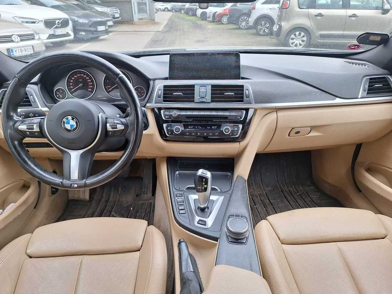 BMW 330 vaihtoauto