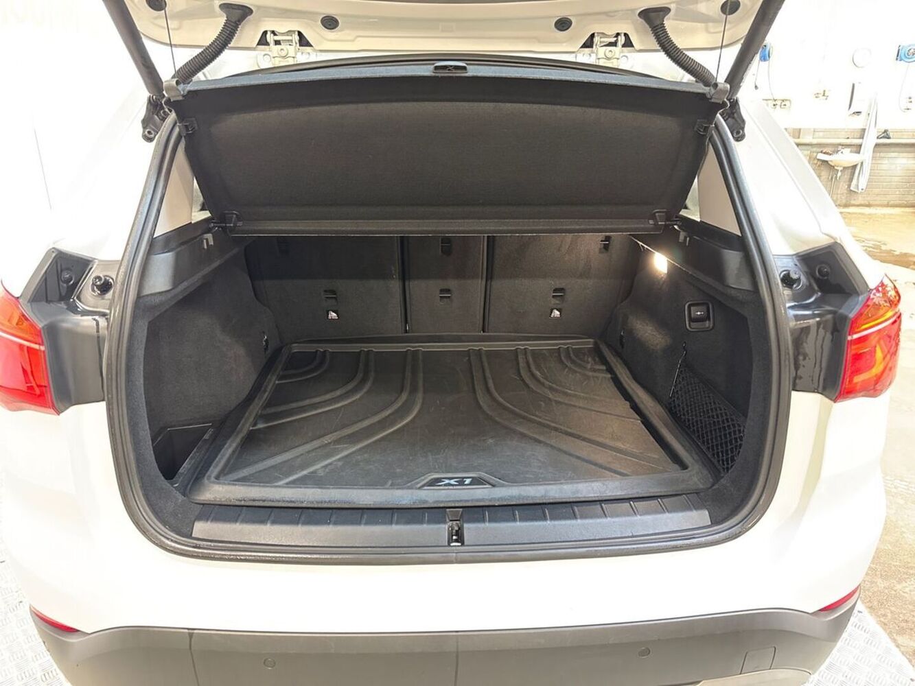 BMW X1 vaihtoauto
