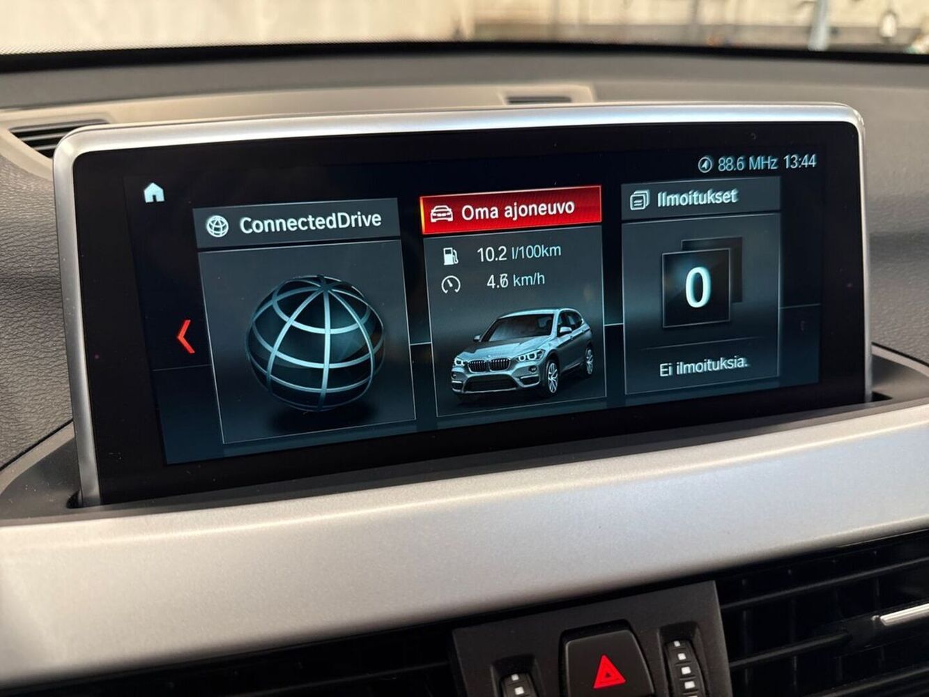 BMW X1 vaihtoauto