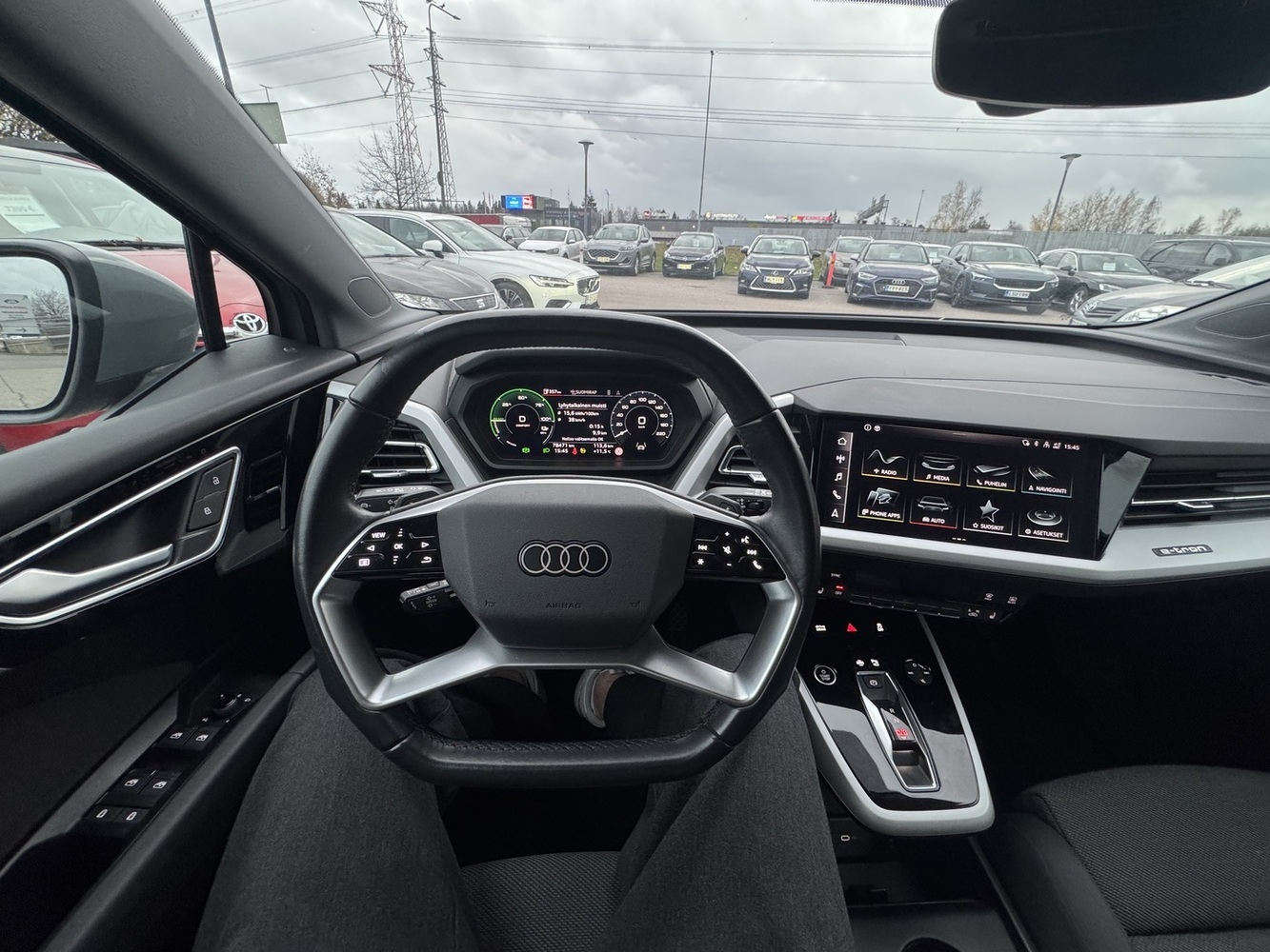 Audi Q4 e-tron vaihtoauto