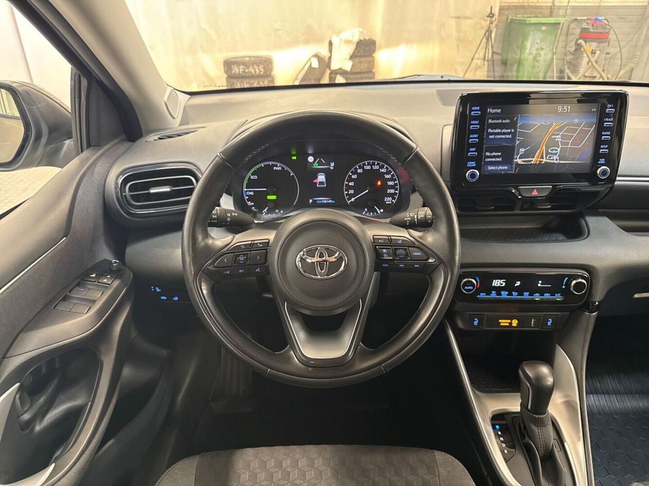 Toyota Yaris vaihtoauto